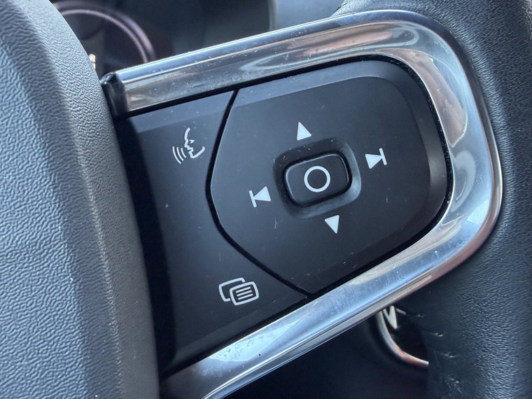 Vehicle Image 45