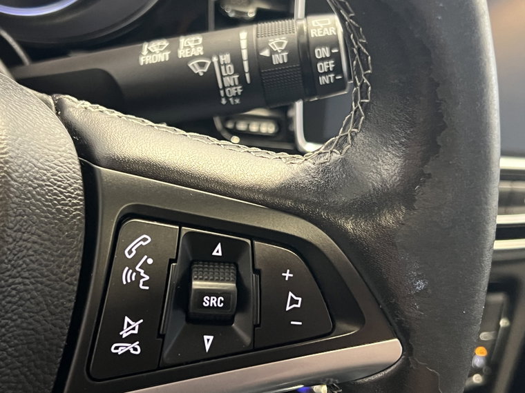 Vehicle Image 24