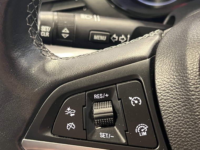 Vehicle Image 26