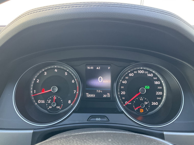 Vehicle Image 38