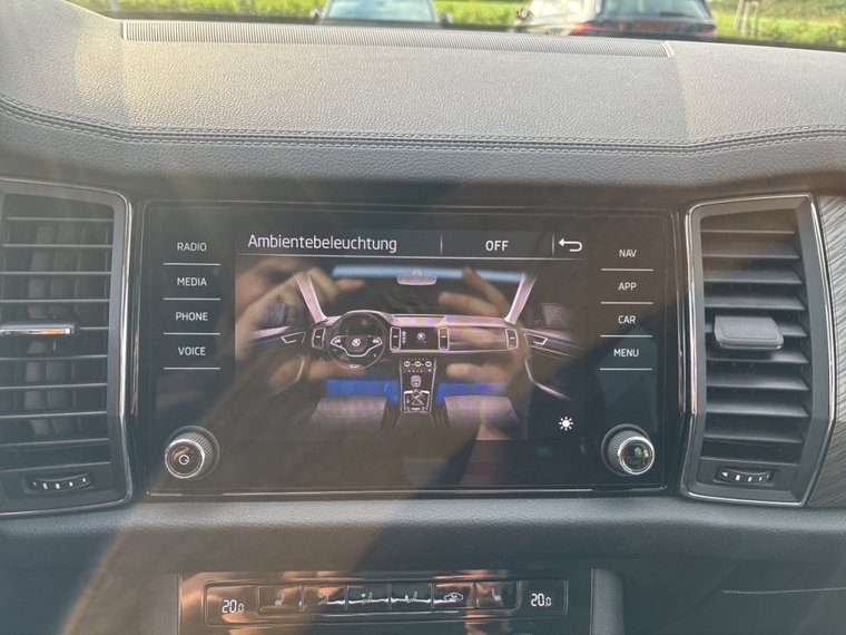 Vehicle Image 28