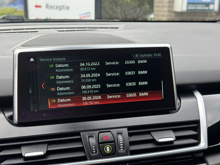 Vehicle Image 38