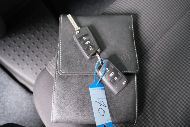 Vehicle Image 26