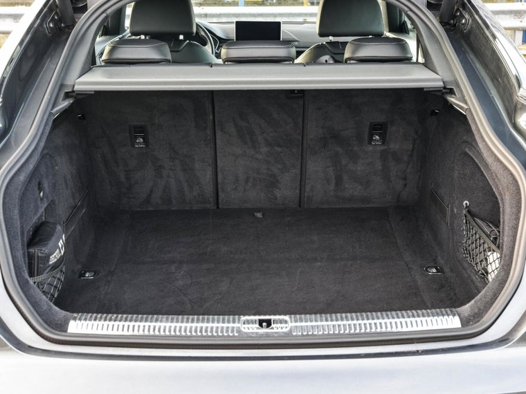 Vehicle Image 38