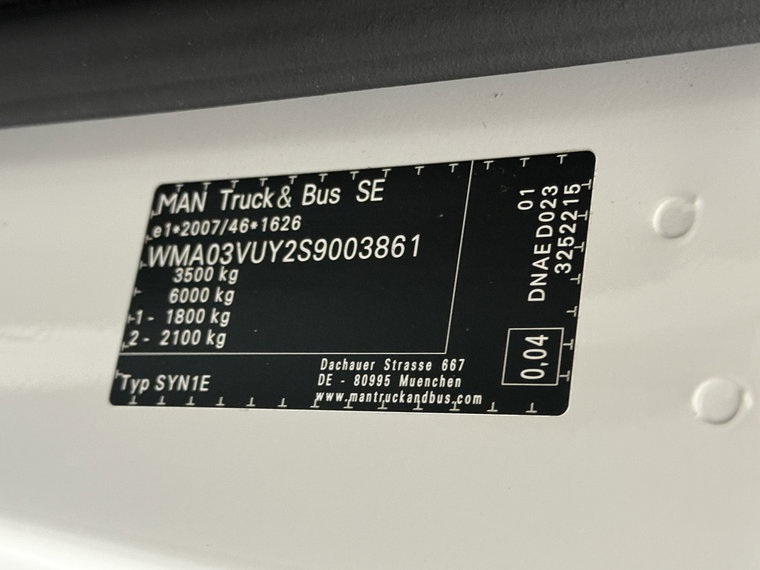 Vehicle Image 23