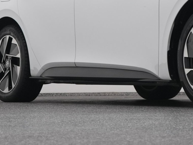 Vehicle Image 39