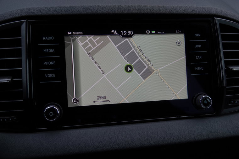 Vehicle Image 11