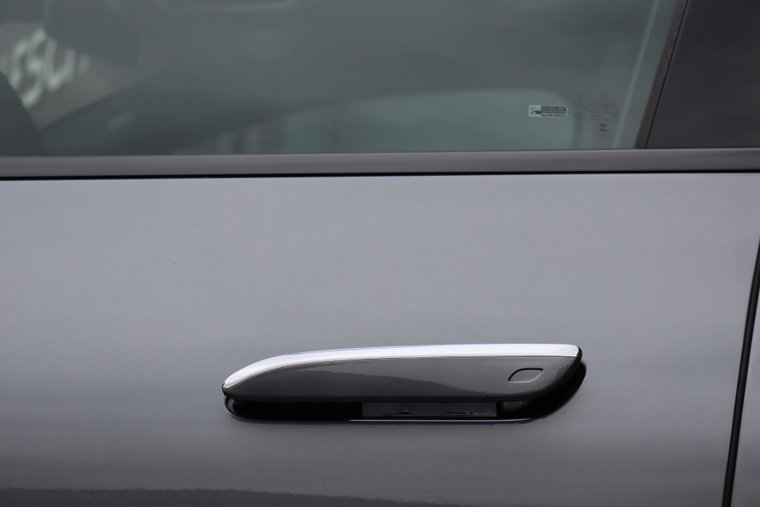 Vehicle Image 23