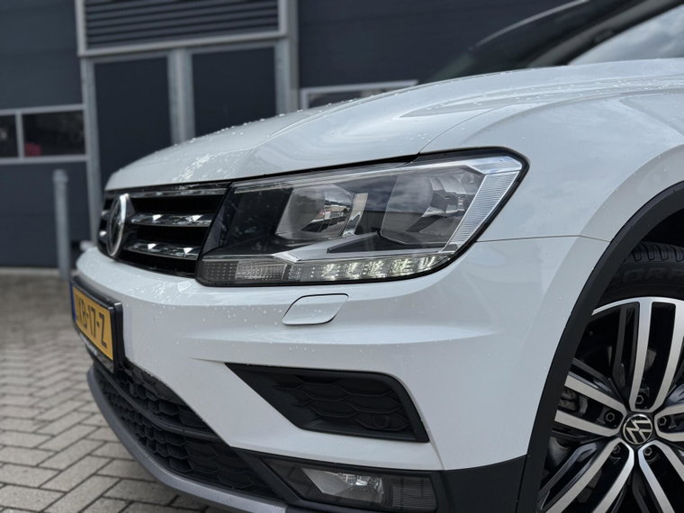 Vehicle Image 26