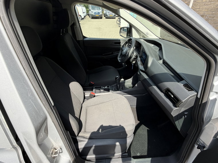 Vehicle Image 24