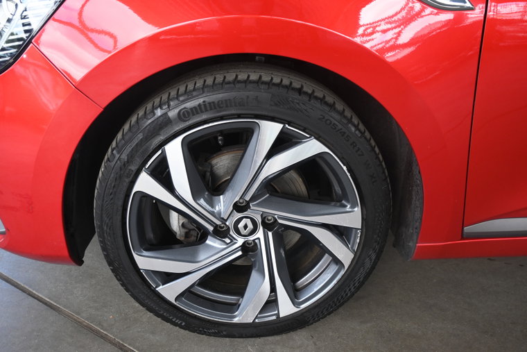 Vehicle Image 13
