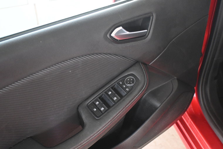 Vehicle Image 45