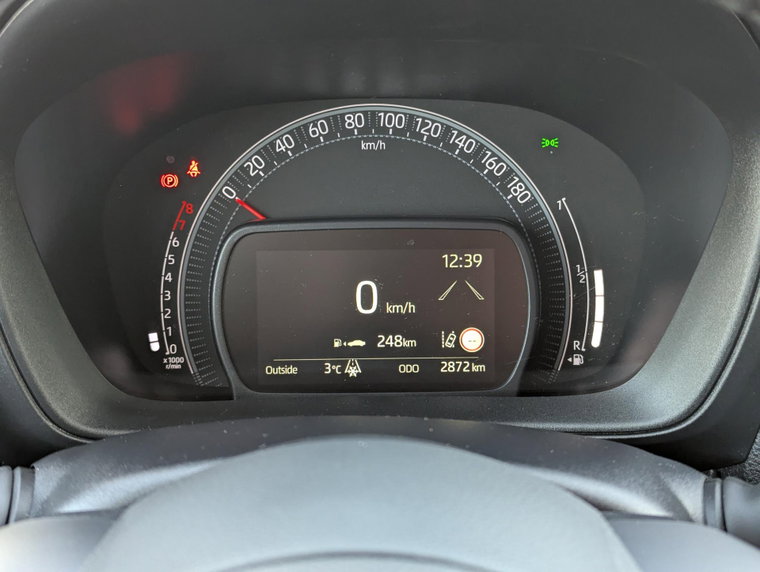 Vehicle Image 23