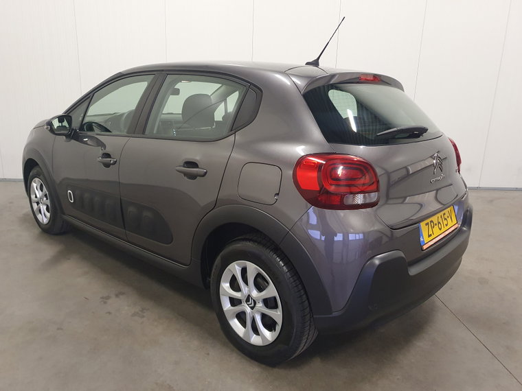 Vehicle Image 17