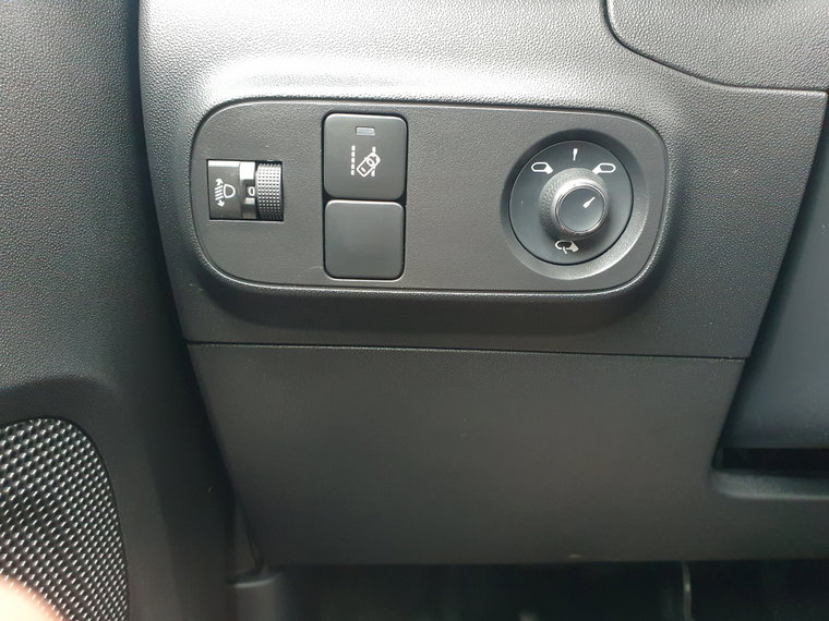 Vehicle Image 29