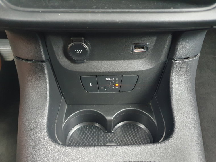 Vehicle Image 34