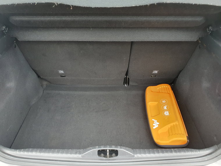 Vehicle Image 37