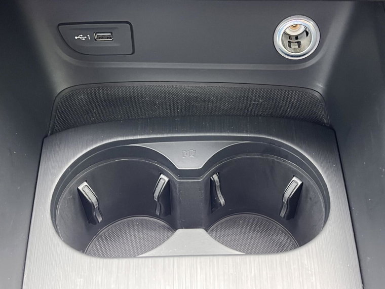 Vehicle Image 41