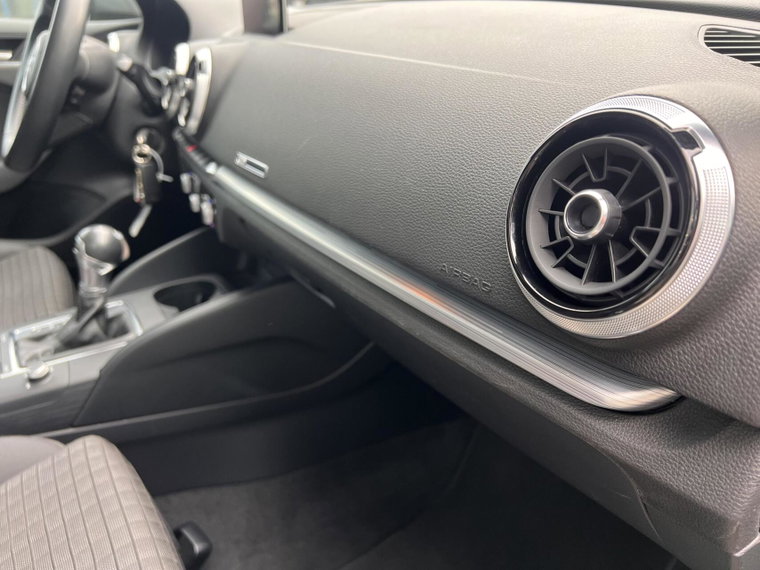 Vehicle Image 45