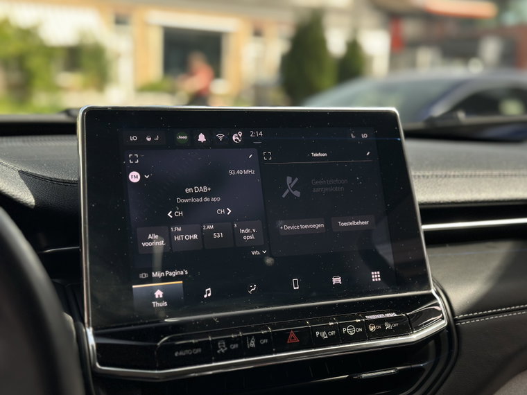 Vehicle Image 21