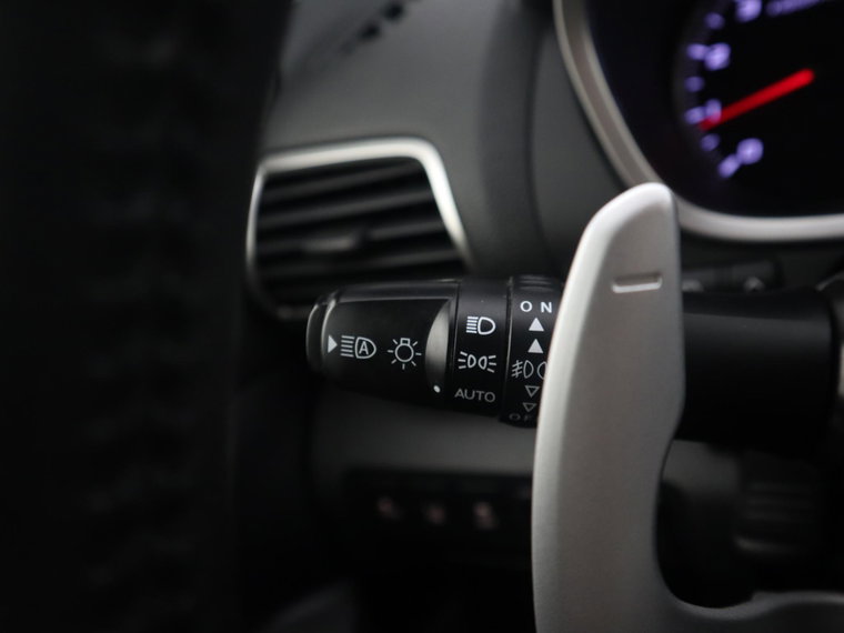 Vehicle Image 38