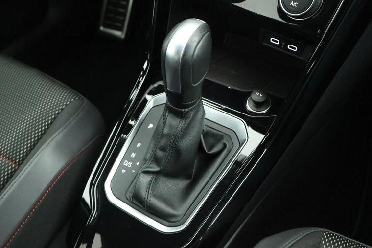Vehicle Image 39