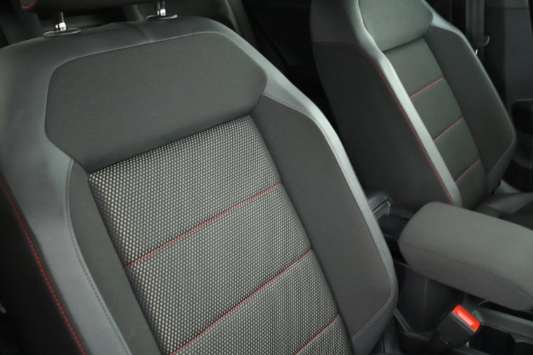 Vehicle Image 41