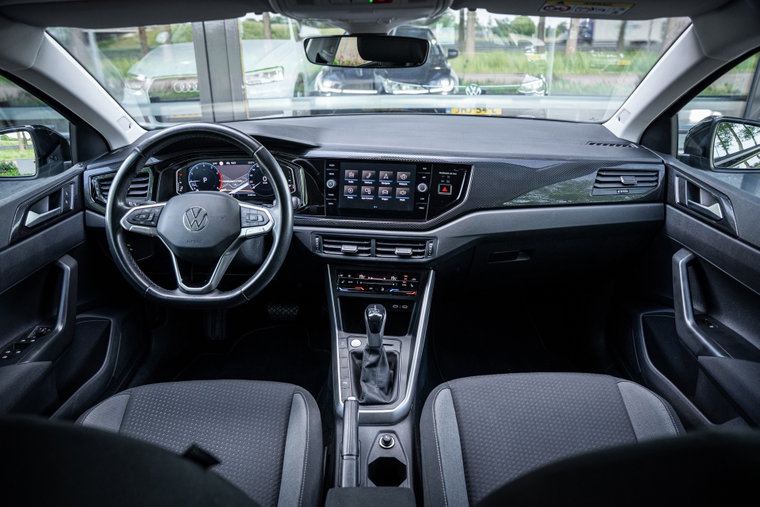 Vehicle Image 39