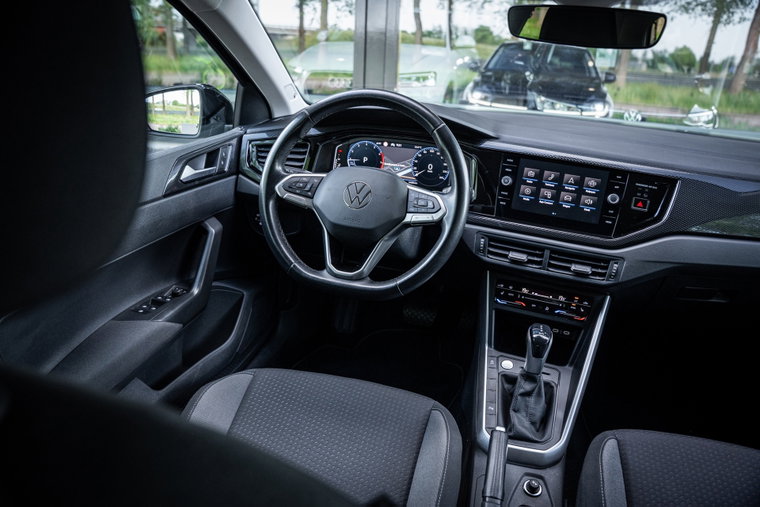 Vehicle Image 50