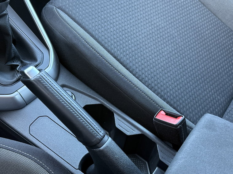 Vehicle Image 27