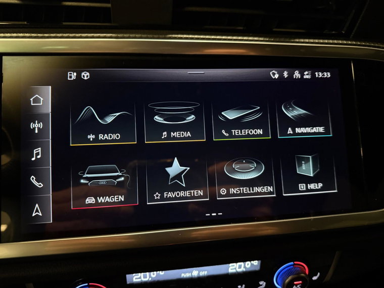 Vehicle Image 30