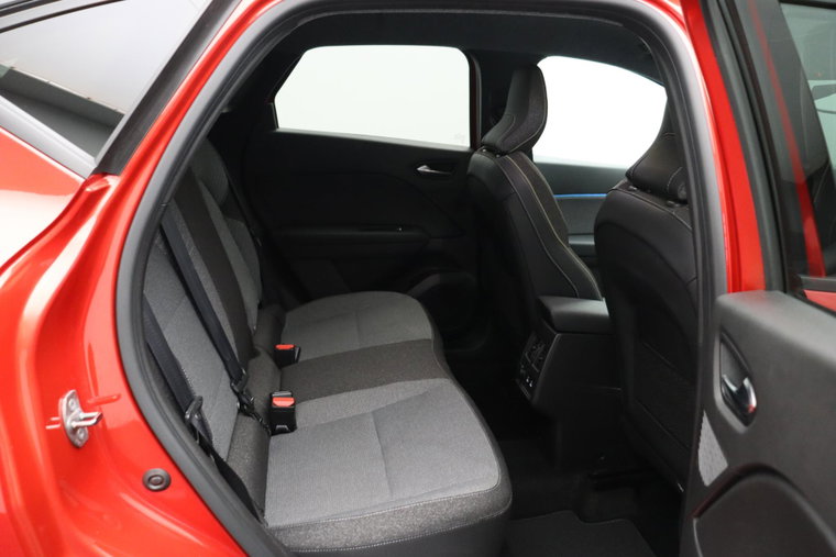 Vehicle Image 35