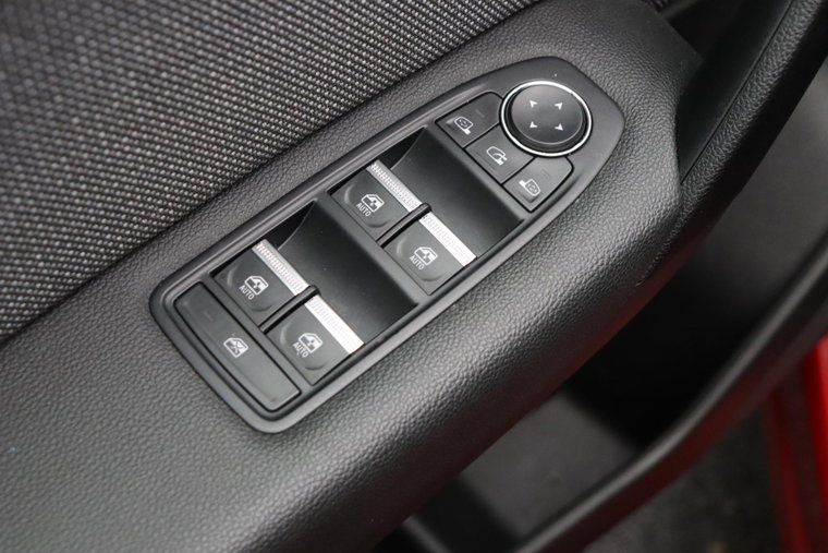 Vehicle Image 42