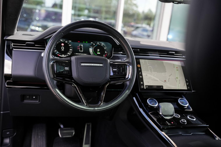 Vehicle Image 10