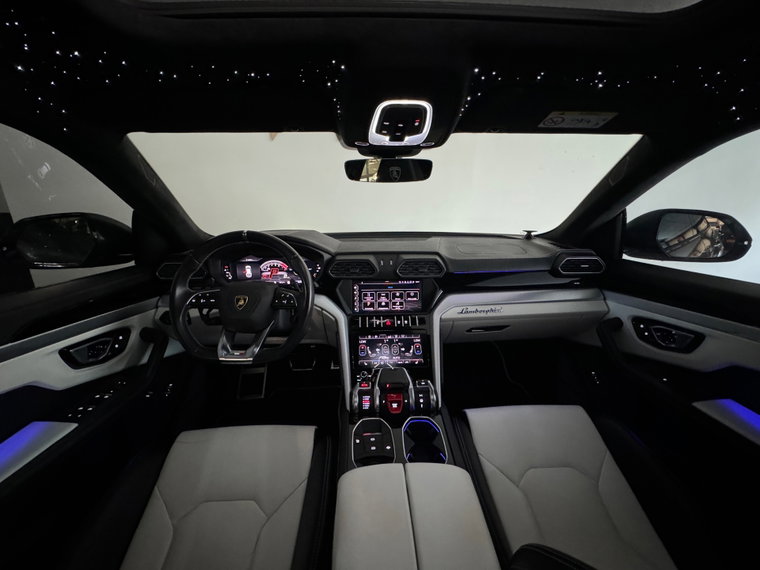 Vehicle Image 40