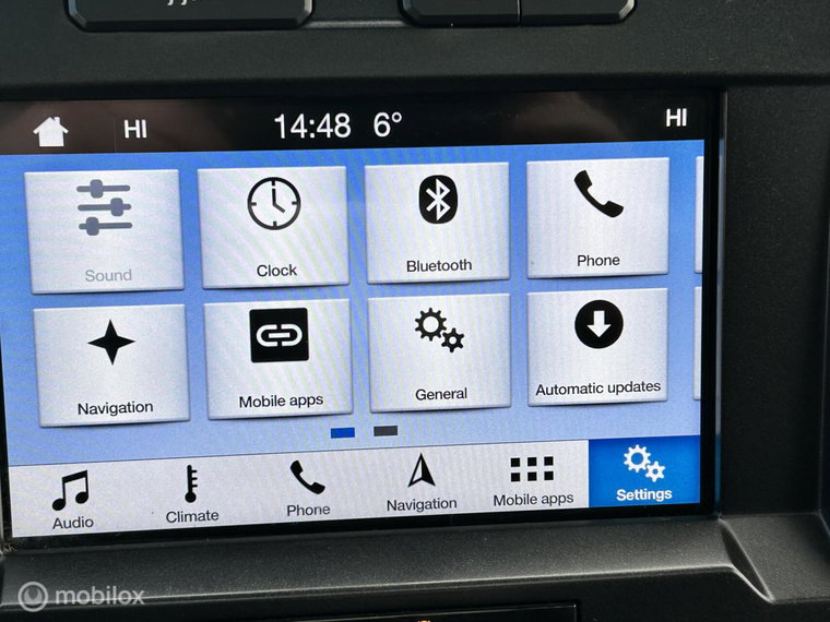 Vehicle Image 21