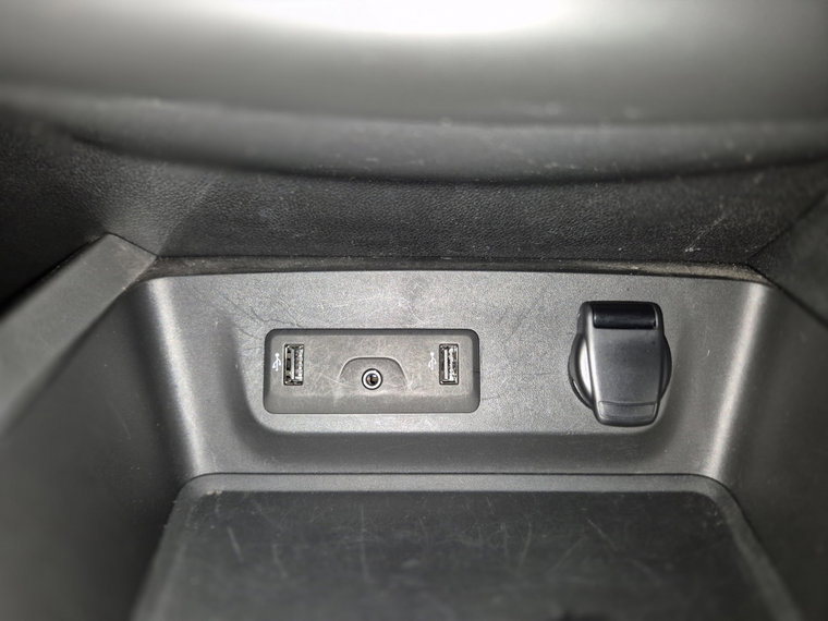 Vehicle Image 31