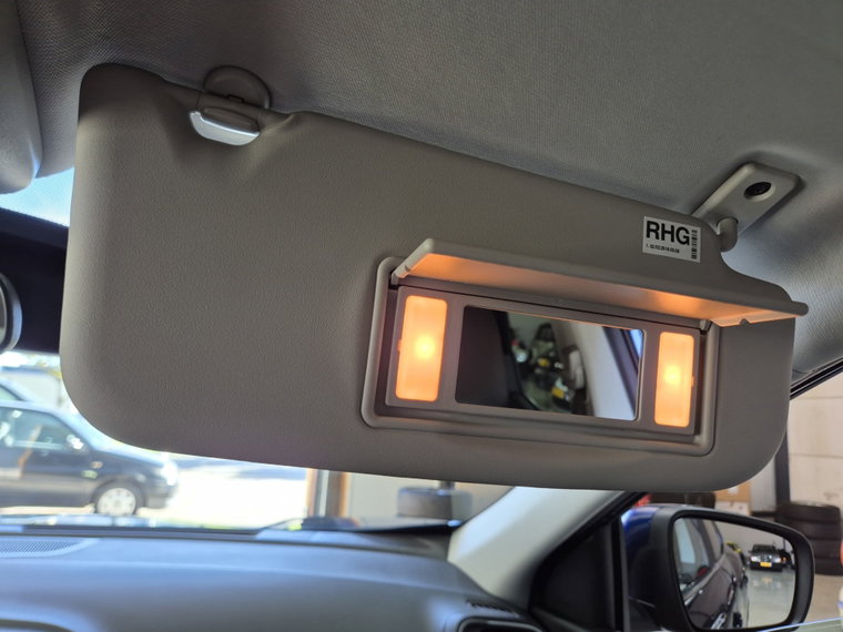 Vehicle Image 36