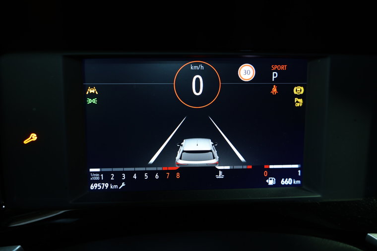 Vehicle Image 18