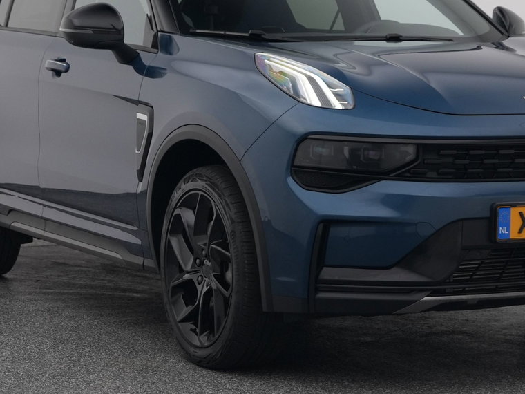 Vehicle Image 17