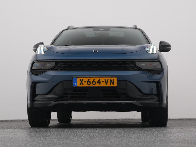 Vehicle Image 35