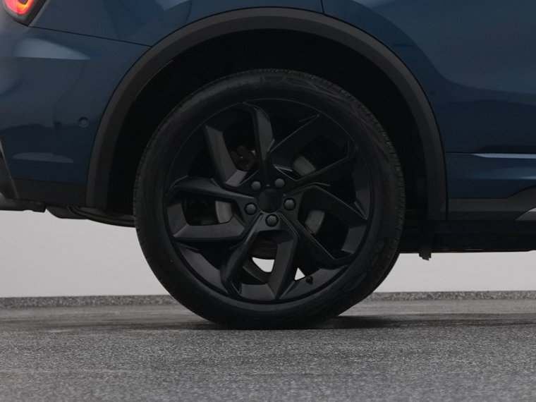 Vehicle Image 41