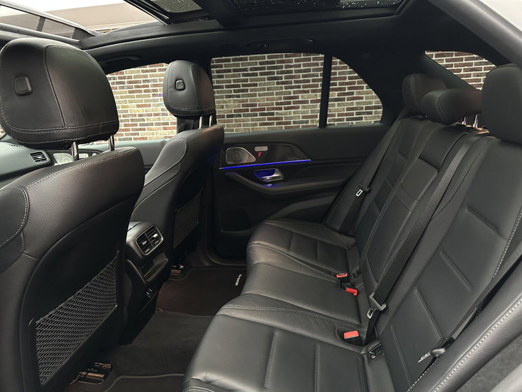 Vehicle Image 27