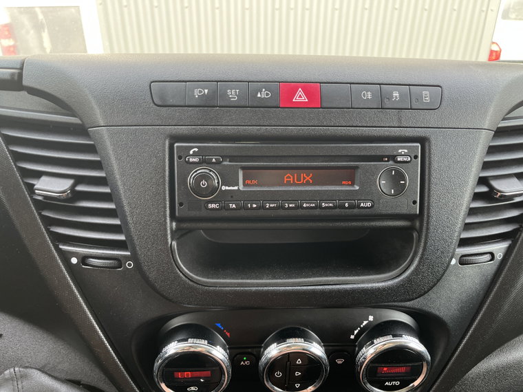 Vehicle Image 45