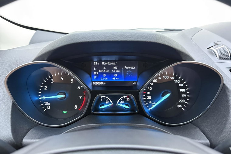 Vehicle Image 32