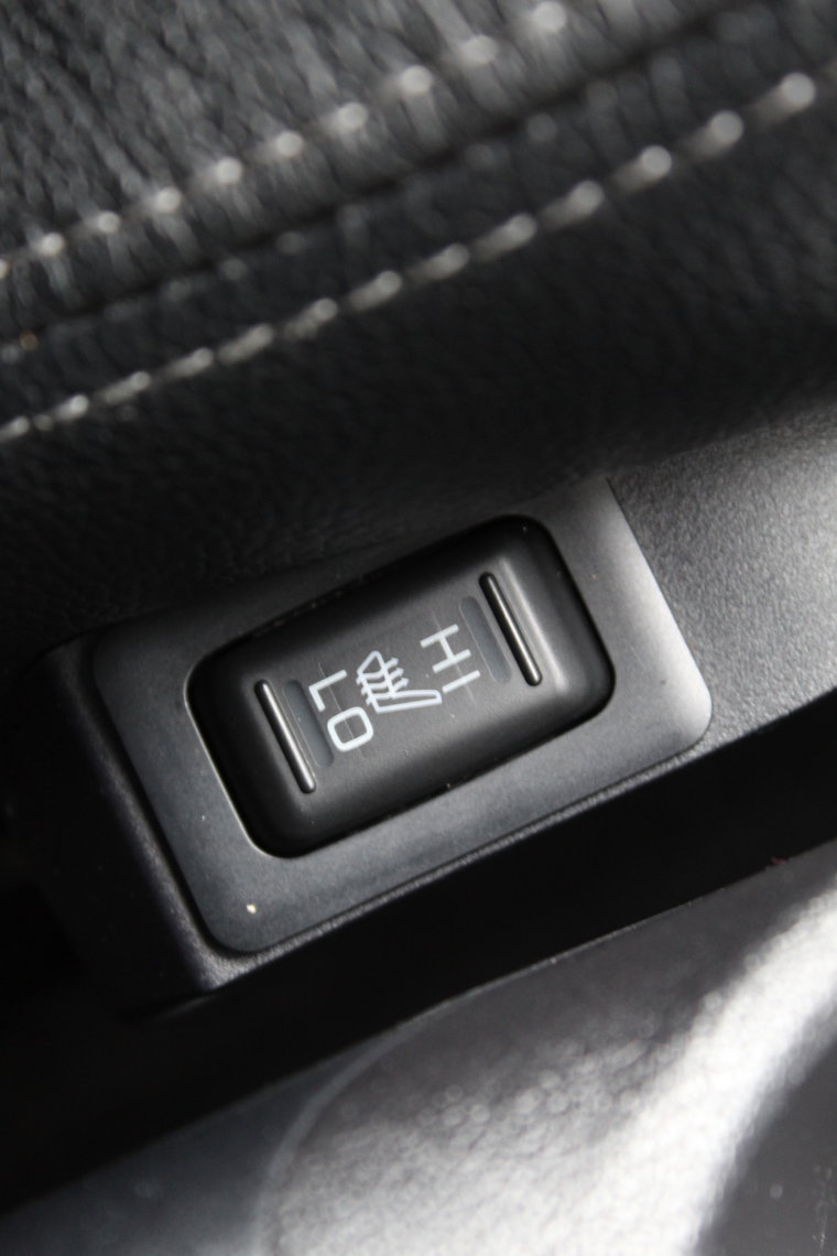 Vehicle Image 24