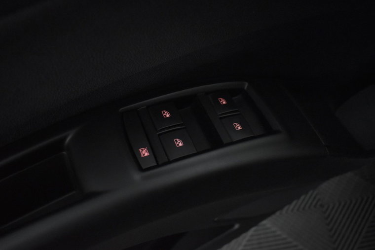 Vehicle Image 27