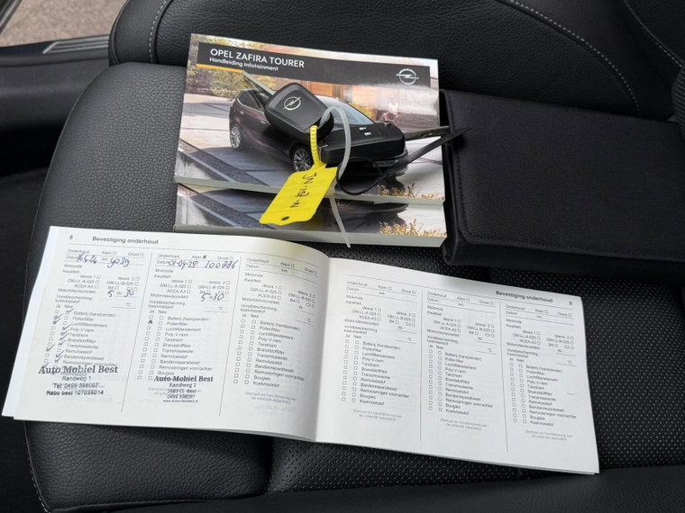 Vehicle Image 39
