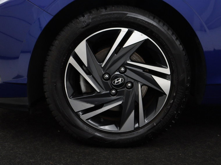 Vehicle Image 31