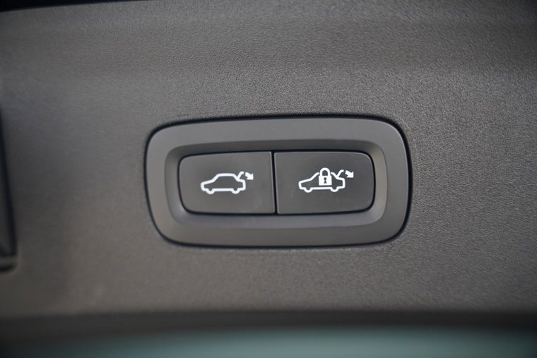 Vehicle Image 48
